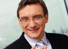 Grzegorzem Pędras, prezes Secus Asset Management SABigger