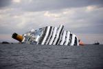 Luksusowy wycieczkowiec Costa Concordia osiadł na mieliźnie u wybrzeży Toskanii
