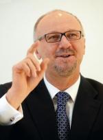 Sławomir Sikora, prezes Banku Handlowego, deklaruje, że dostosuje się do wymagań nadzoru, jeśli chodzi o tegoroczną politykę dywidendową. 	fot. s. łaszewski
