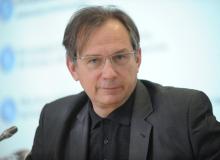 Cezary Stypułkowski, prezes BRE BankuBigger