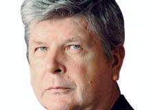 Wojciech ZielińskiBigger