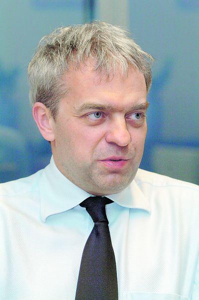Jacek Krawiec, PKN Orlen PKN Orlen od 2005 r. korzysta z usług KPMG. Zasady dobrych praktyk spółek notowanych na GPW dopuszczają przedłużenie umowy o kolejne dwa lata.