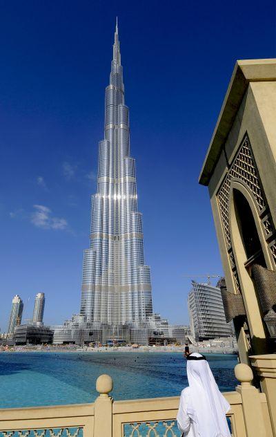 Obawy przed niewypłacalnością holdingu Dubai World wczoraj nadal kładły się cieniem na sesjach wielu zachodnioeuropejskich i bliskowschodnich giełd