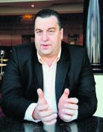 Do tej pory najbardziej spektakularnie na rynku NewConnect zadebiutowały Urlopy.pl, również należące do Mariusza Patrowicza. Kurs na otwarciu wzrósł o 1150 proc. – dwie pierwsze transakcje dotyczyły zaledwie 25 akcji. 