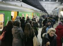 — Ponad 95 proc. polskich pociągów jest zakontraktowanych w ramach służby publicznej, co oznacza, że do ich funkcjonowania dopłaca państwo. Tę sytuację trzeba uregulować — mówił minister EngelhardtBigger