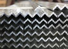Wczoraj kurs papierów Impexmetalu wzrósł o 2,1 proc., do 2,89 zł.Bigger