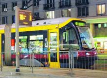 Dzięki leasingowi zwrotnemu tramwajów spółka należąca do stołecznego ratusza otrzymała ponad 75 mln złBigger