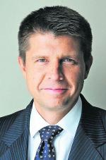 Ryszard Petru, ekonomista BRE Banku, Jerzy Pruski, szef Bankowego Funduszu Gwarancyjnego, i Witold Orłowski, ekonomista PricewaterhouseCoopers – kandydaci na doradcę prezydenta. 