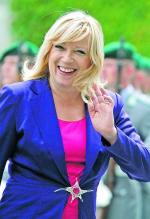 Iveta Radicova, premier Słowacji, winą za podwyżki podatków  obarcza... swojego poprzednika Roberta Fico.
